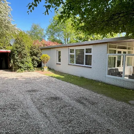 Сasa de vacaciones Gezellige Op Steenworp Afstand Het *