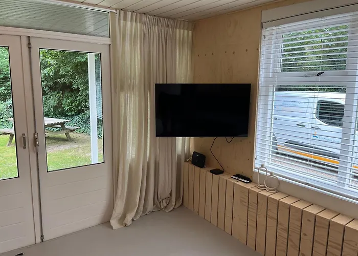 Gezellige Op Steenworp Afstand Het * Ouddorp