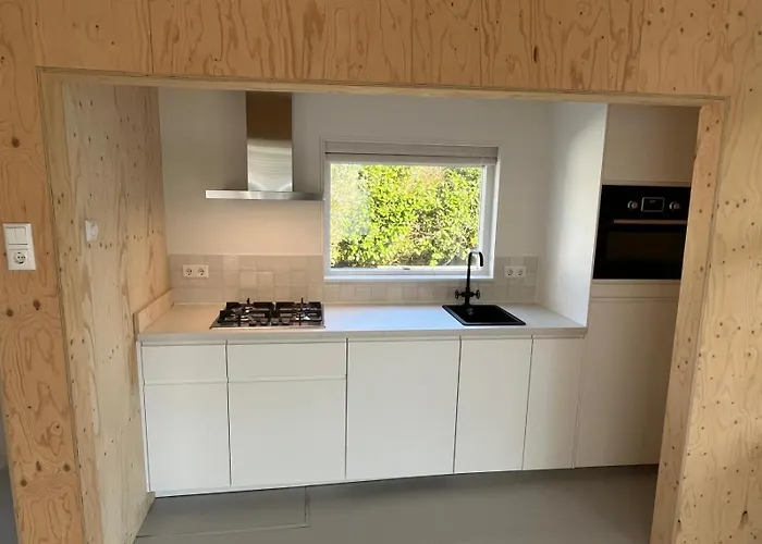 Gezellige Op Steenworp Afstand Het