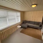 Gezellige Op Steenworp Afstand Het *